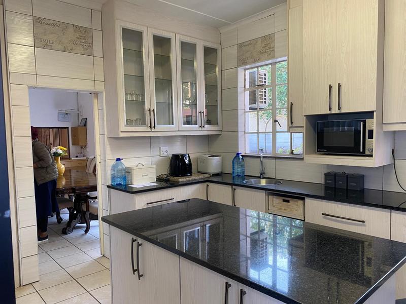 7 Bedroom Property for Sale in Queenstown Eastern Cape